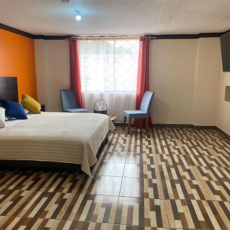 Hostal Guayllabamba Quito Exterior foto